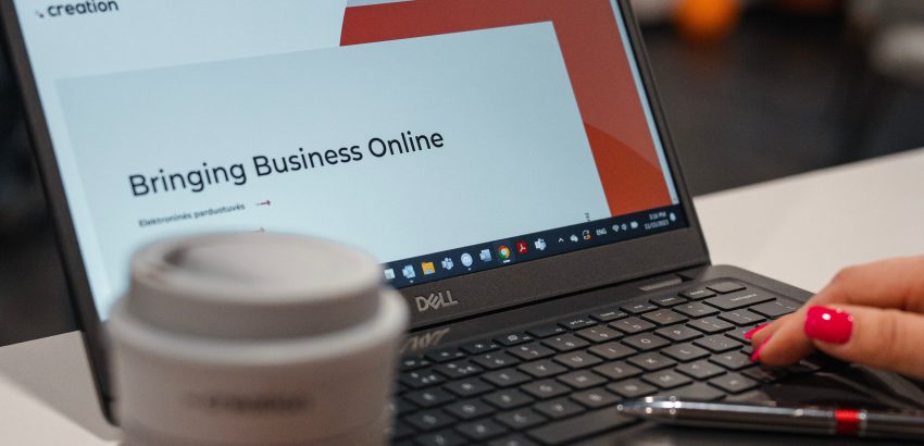 Dropshipping pricing strategy